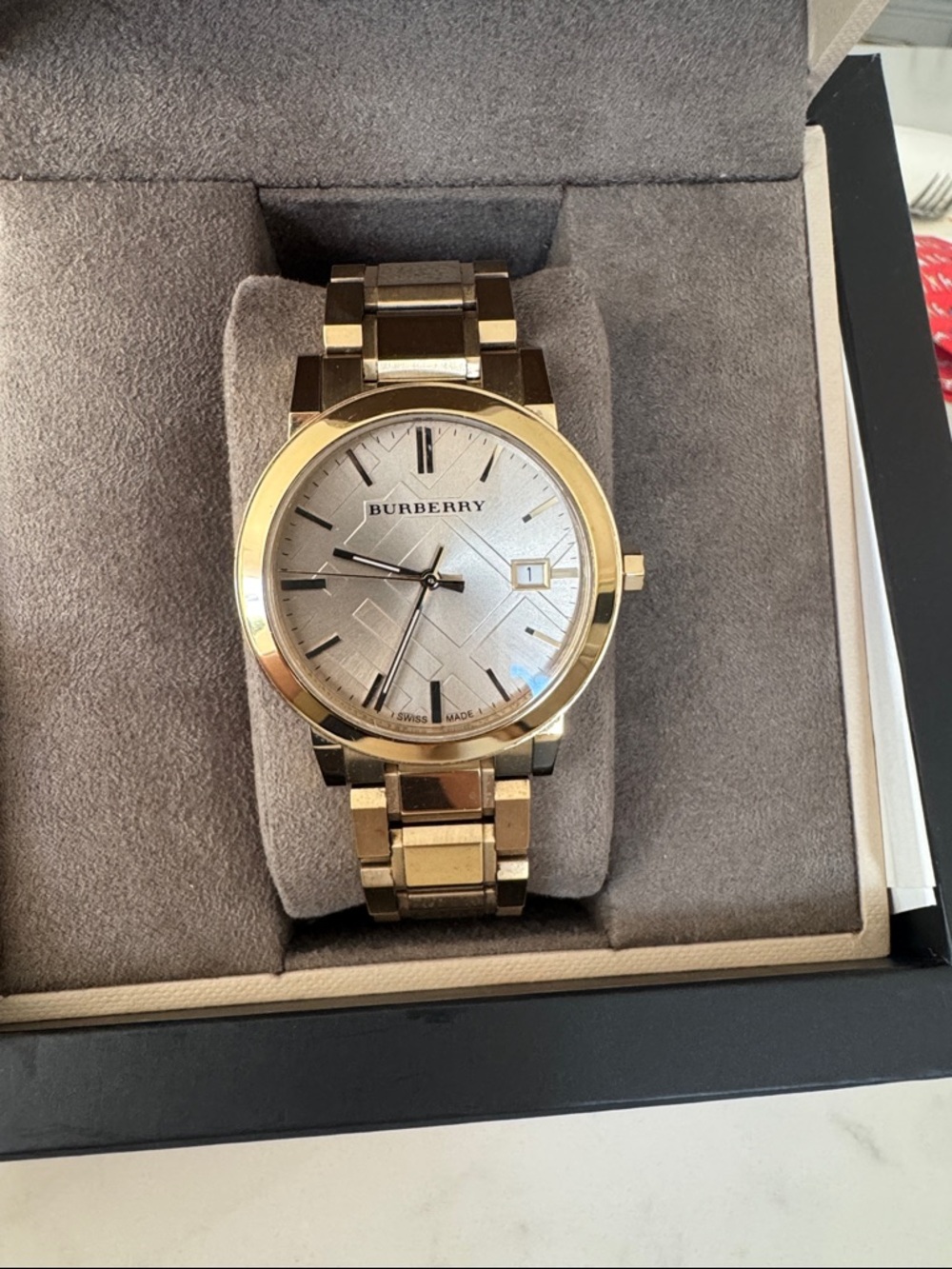 Burberry 'THE CITY' BU9033 Womens Watch - Picture 3 of 14